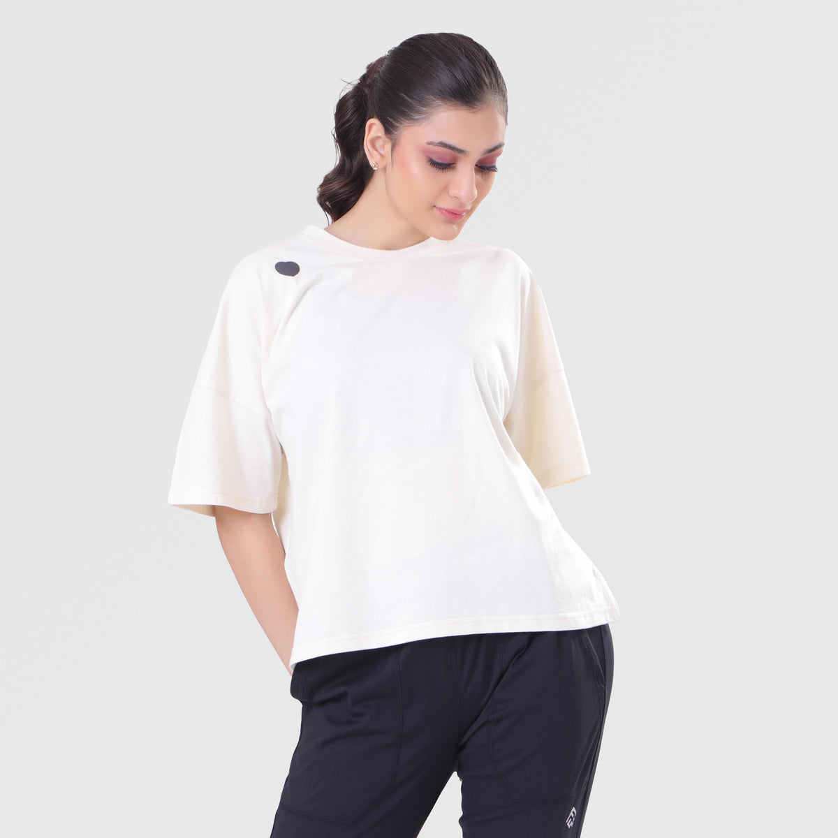FIBR- LIFTING ESSENTIALS OVERSIZED T-SHIRT