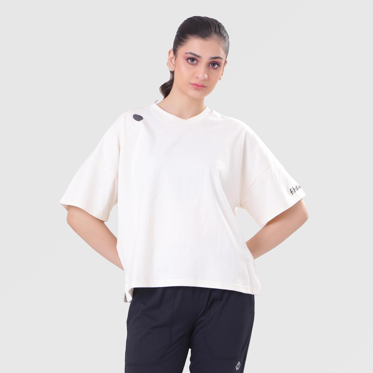 FIBR- LIFTING ESSENTIALS OVERSIZED T-SHIRT WHITE